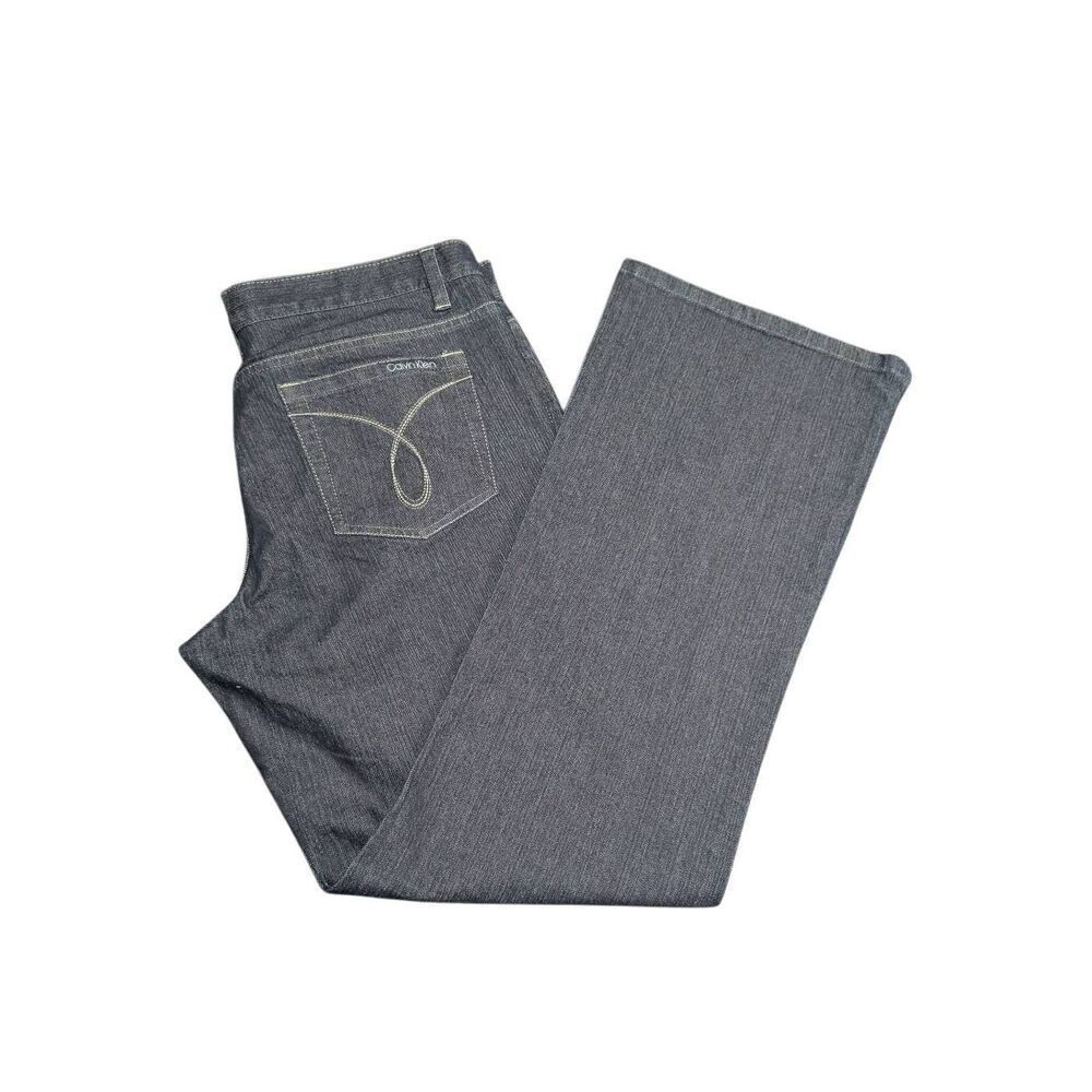 NWT CALVIN KLEIN DARK RINSE REGUALR FIT FLARE LEG PREMIUM WOMEN JEANS 14/32